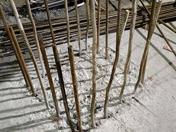 تعزيز حوض السباحة في مقاطعة تشونغ مينغ