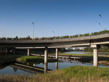 تطبيق CFRP في تعزيز جسر تبادل هونغهو