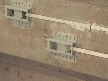 تعزيزات العارضة الصندوقية الصغيرة - صفيحة CFRP مسبقة الإجهاد