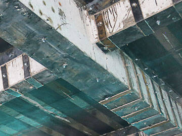 تقوية العوارض الخرسانية بألواح فولاذية